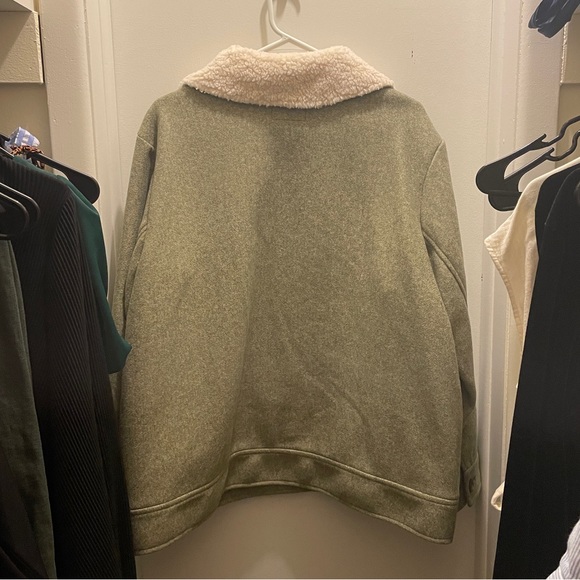 Jacket - Picture 2 of 3